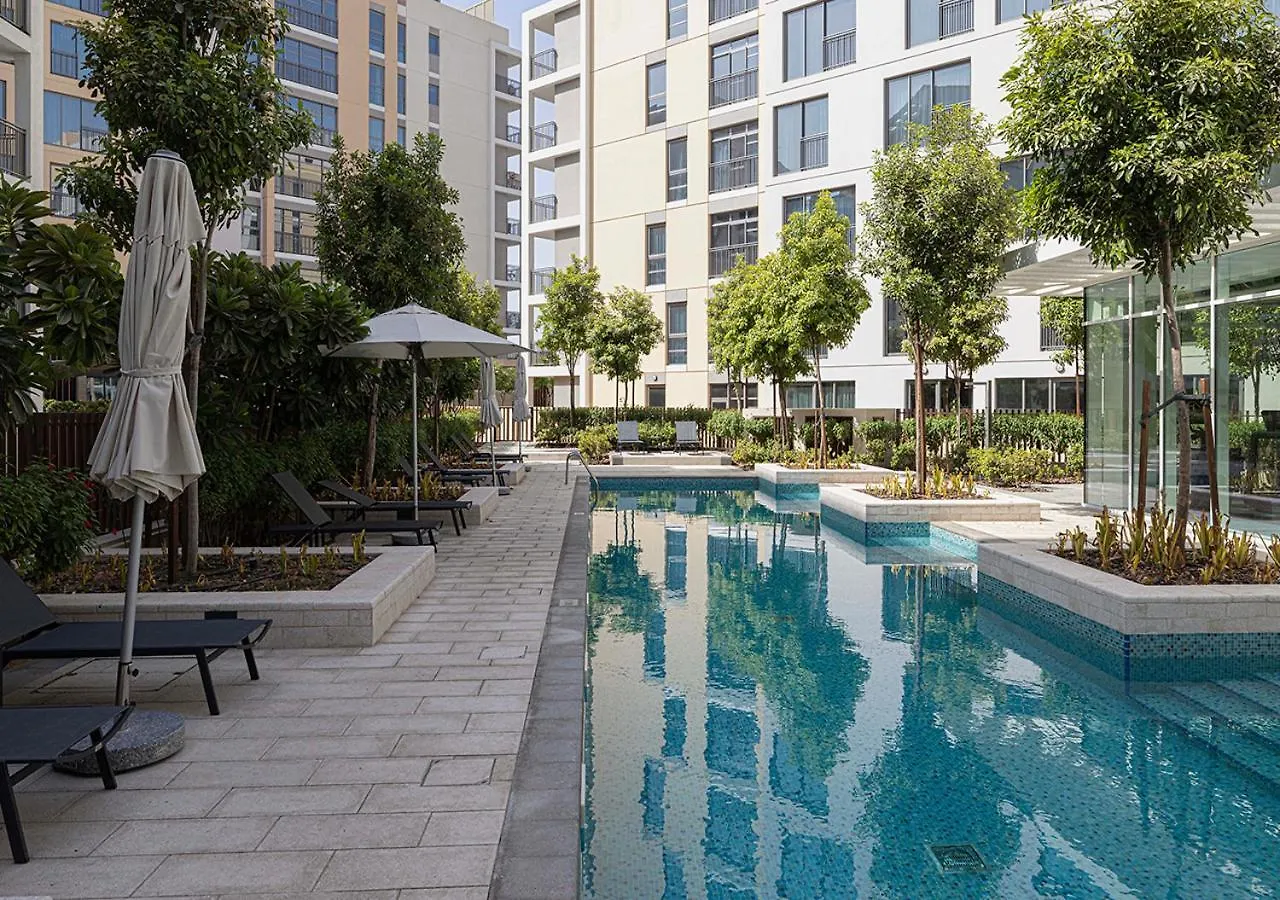 Apartment Garden Suite By Blue Cloud Holidays Dubai