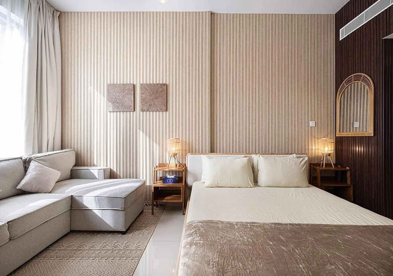 Garden Suite By Blue Cloud Holidays Dubai Apartment