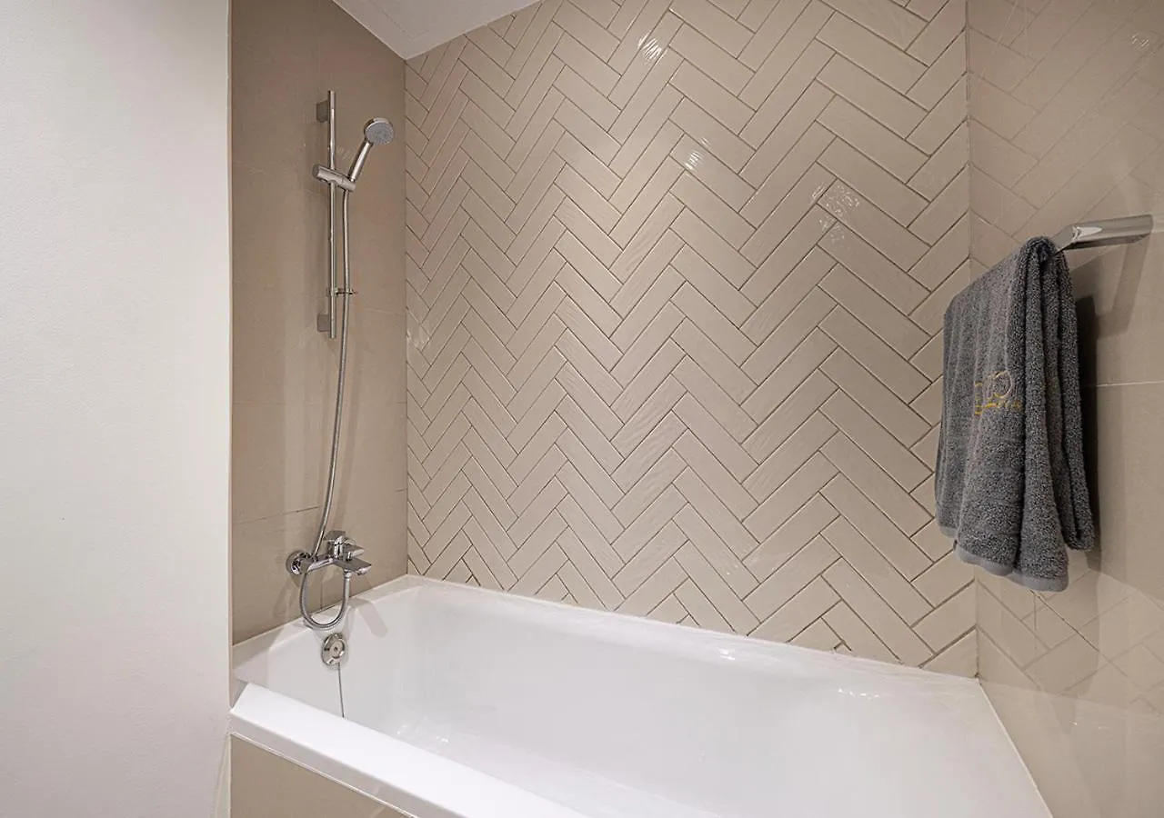 Garden Suite By Blue Cloud Holidays Dubai Apartment