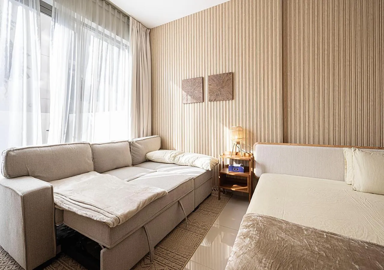 Apartment Garden Suite By Blue Cloud Holidays Dubai